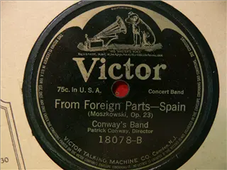 small_victor 18078 b.webp